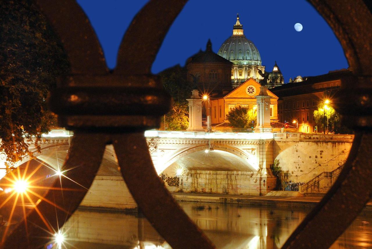 Vatican Cozy Suites - Liberty Collection Рим Екстер'єр фото